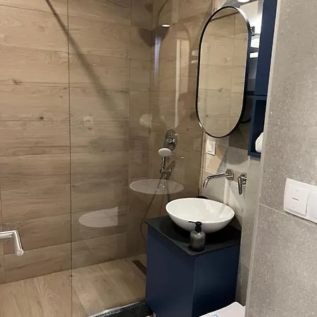 Apartment Sh - Blue *